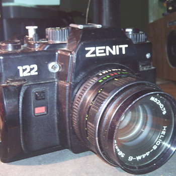 ZENIT 122 SLR CAMERA - Cameras