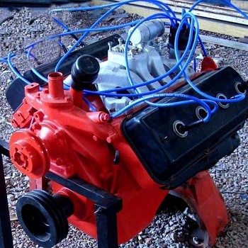 HEMI 392 cid Engine - Classic Cars