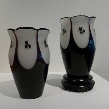 A pair of Loetz vases by Dagobert Peche. - Art Glass