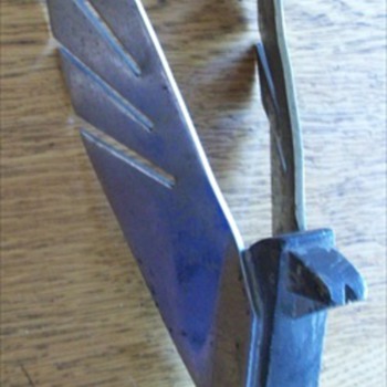 1930-31 Silver Falcon Hood Ornament-Mascot - Classic Cars