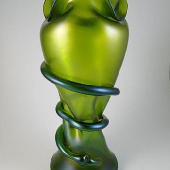 ANOTHER LARGE CZECH RINDSKOPF WITH SERPENT.