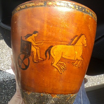 Greecian Urn, Help! - Art Pottery