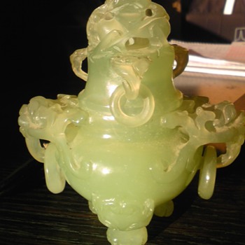 celadon jade foo dog tripod censor - Asian