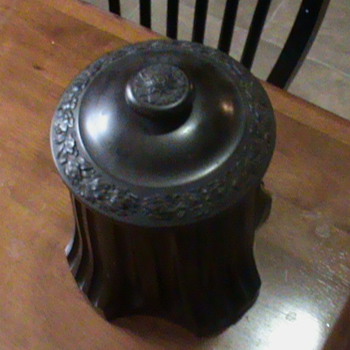 Coffee canister turned out to be rare humidor - Tobacciana