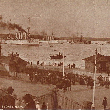 MAN O’ WAR STAIRS, SYDNEY, N.S.W. 1917? - Postcards