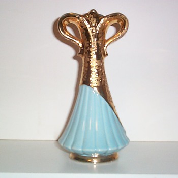 SAVOY CHINA - BLUE III - Art Pottery