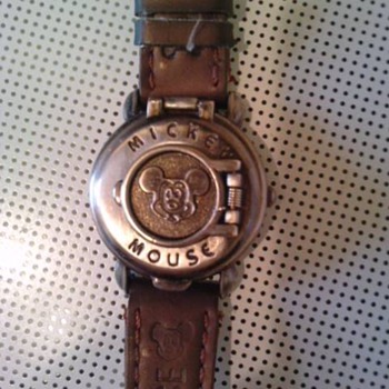 Front opening Mickey and Pluto watch