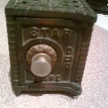 Cast Iron "Star" Childs Coin Safe