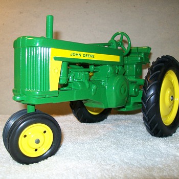 Early Ertl John Deere 620