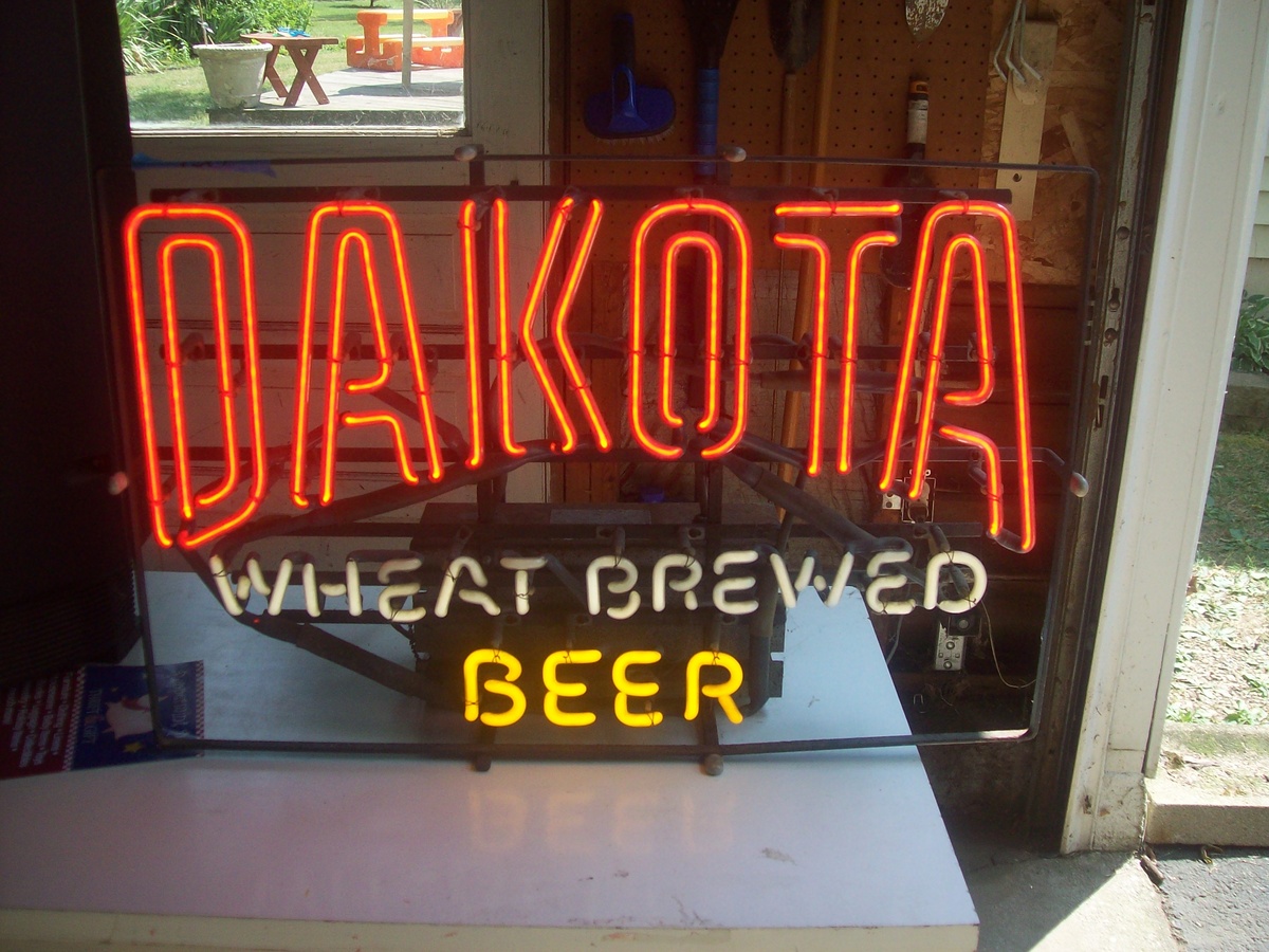 Dakota Wheat beer neon sign Collectors Weekly