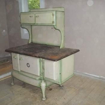 Old Woodfired Cook Stove - Kitchen