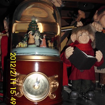 My favorite Christmas Clock - Clocks
