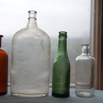 Unmarked Old Bottles Lot #2 Info Please - Bottles