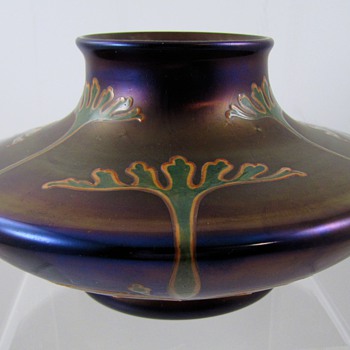Loetz Rubin Mattiris Dek I/59, PN II-122 (alt 7999), ca. 1899 - Art Glass