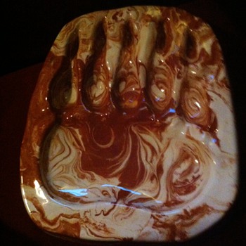 Alaska Native Clay Bear Claw Ashtray/Decorative Piece - Native American