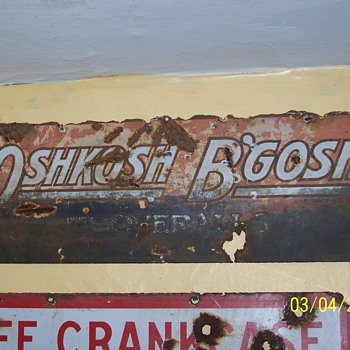 oshkosh'bgosh sign 