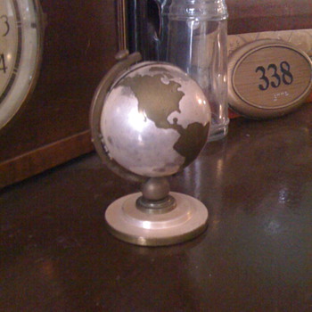 Globe alarm clock