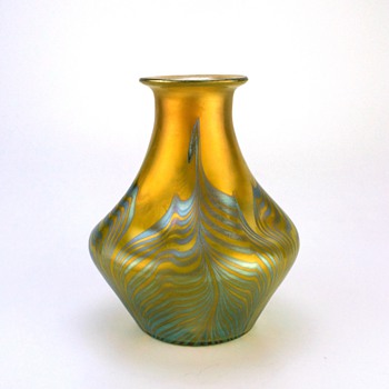 Loetz Phänomen Genre 1/154 1900 Series II PN 381 - Art Glass