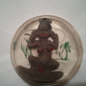 Risque Crank Toy