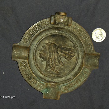 1928 ash tray oakland foundry  - Tobacciana