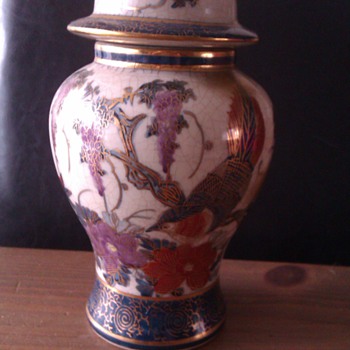 Satsuma jar