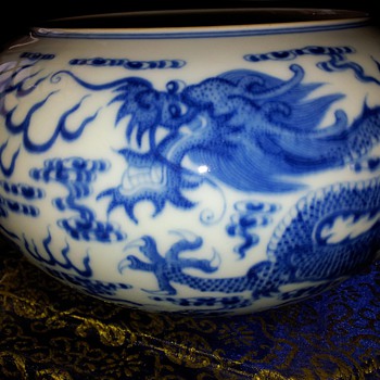 Likely 19th Century Qing Guangxu Porcelain Bowl