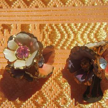 Clip on earings
