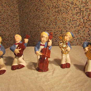 Older Vintage Porcelain 5 Piece Band Set Figurines - Figurines