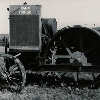 tractors #7 "The Farm Horse" - Postcards