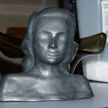 Bust of young girl, 40's or 50's pottery thick black/gunmetal glaze. - Art Pottery