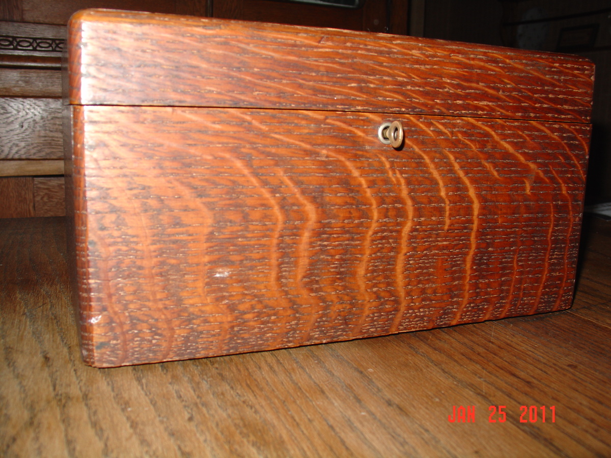Antique Tiger Oak Jewett Humidor...With Key Collectors Weekly