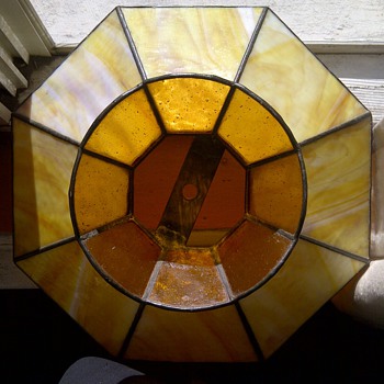 Can anyone help me identify this marking? - Lamps