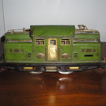 Pre-War Lionel Standard Gauge Train #318 - Model Trains