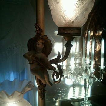 Tension pole lamp... very ornate.... brass and porcelian angels ....beautiful....... - Lamps