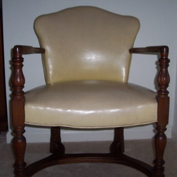 my yellow chair