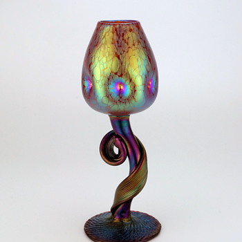 Loetz FloraformTulip Vase Circa 1903, rare color - Art Glass