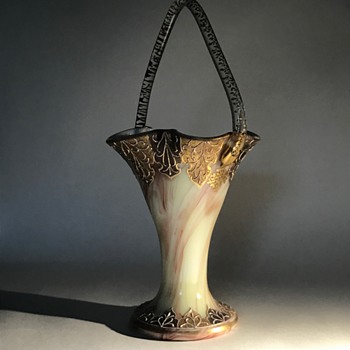 Loetz Yellow Onyx Vase with Handle C1890 - Art Glass