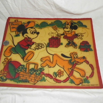 Sponge Disney Puzzle 1960s