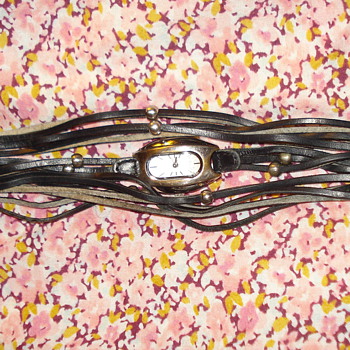 RACHEL MULTI STAND LEATHER WATCH - Wristwatches