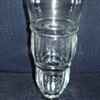 CAN SOMEONE TELL WHAT TYPE OF GLASSWARE THIS IS.