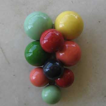 Painted wood beads remind me of Christmas tree ornaments. - Costume Jewelry
