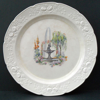 What is it? - China and Dinnerware