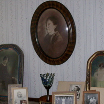 Ancestral photos and frames - Photographs