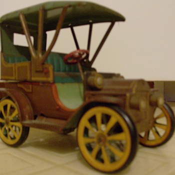 1955 ?  tin car - Model Cars