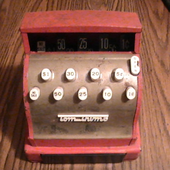 Tom Thumb toy cash register.