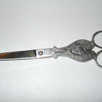 Commemorative Annus Sanctus Scissors