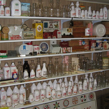 February 2012 Update! Paulus Dairy , Mowrers Dairy - Mowrer's Dairy , Suncrest Farms and Abbotts Dairy - Abbott's Dairy - Bottles