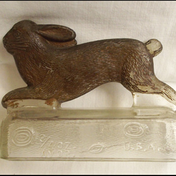 RUNNING RABBIT GLASS CANDY CONTAINER - Kitchen