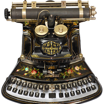 Crandall typewriter - 1886 - Office