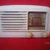 1948 Bakelite Motorola Tabletop White Model 58A Tube Radio